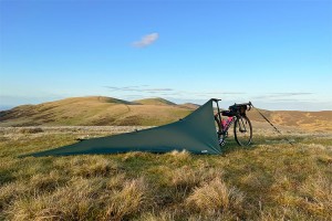 DD SuperLight Bikepacker Tarp 1