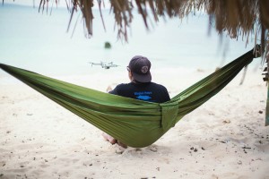 Ticket To The Moon Compact Hammock Leaf Green 2